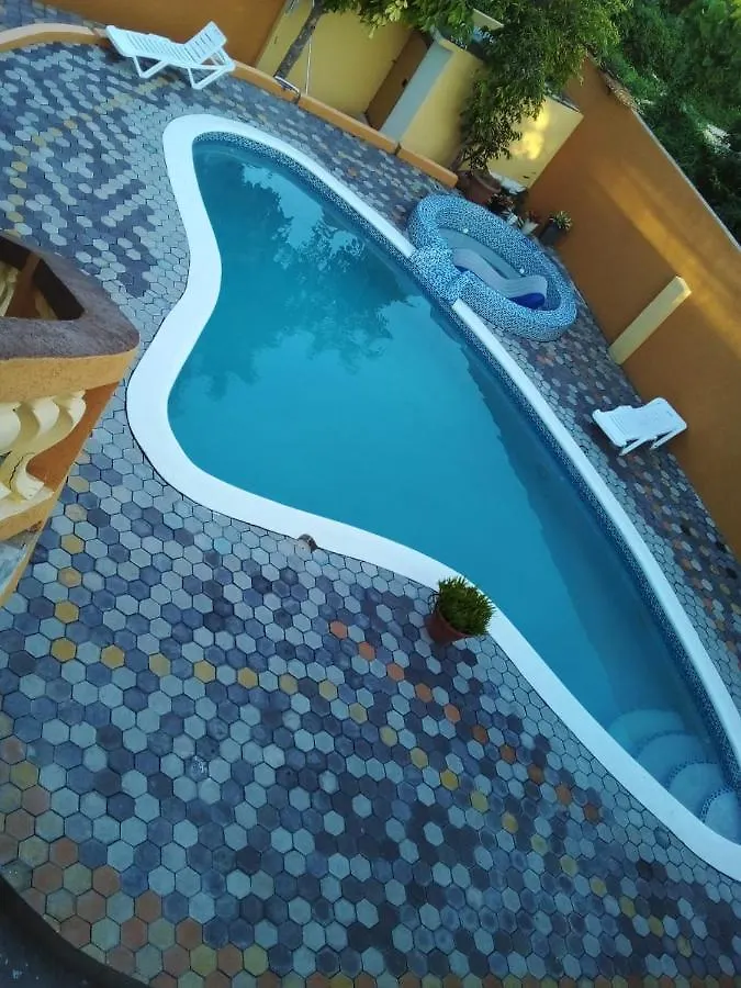 Mason Vista Apartment St Mary Homestay